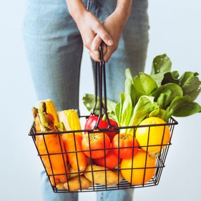 Diferencia Entre Una Dieta Vegana & Un Estilo De Vida Vegano